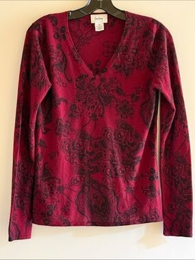 Neiman Marcus Exclusive Burgundy V-Neck Paisley Cashmere Long Sleeve Sweater M
